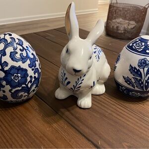Pier 1 Ceramic Bunny and Eggs Set